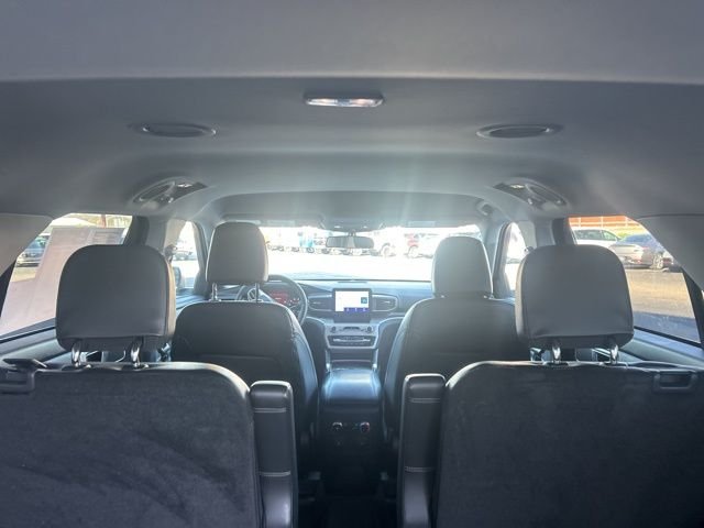 Used 2023 Black Metallic Ford XLT image 9