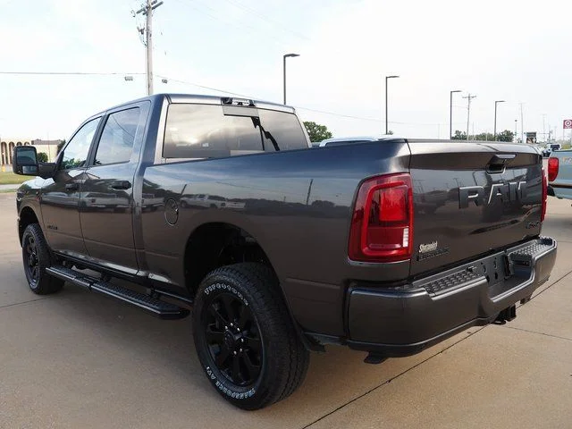 2026 RAM 3500 Big Horn - Photo 19