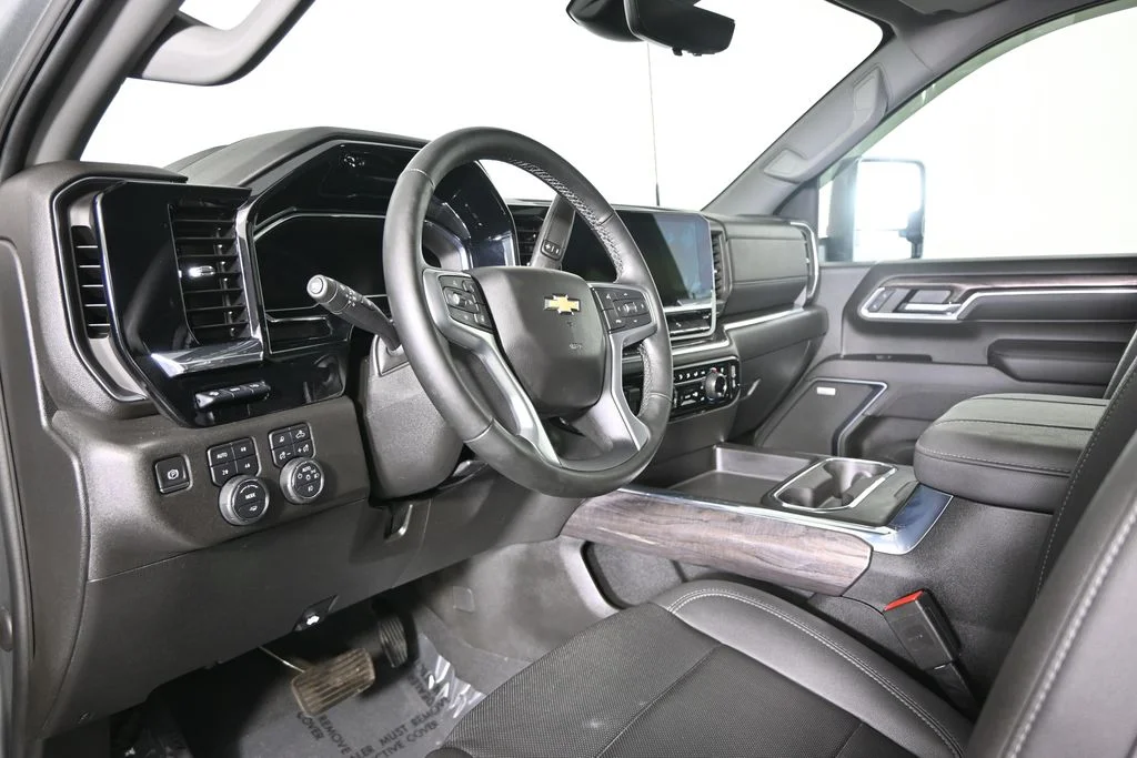 Used 2024 Gray Chevrolet LTZ image 23