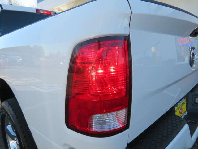 Used 2019 Bright White Clearcoat Ram Express image 34