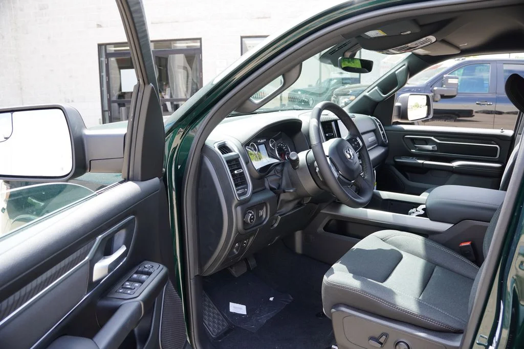 New 2026 Serrano Green Metallic RAM Big Horn image 11