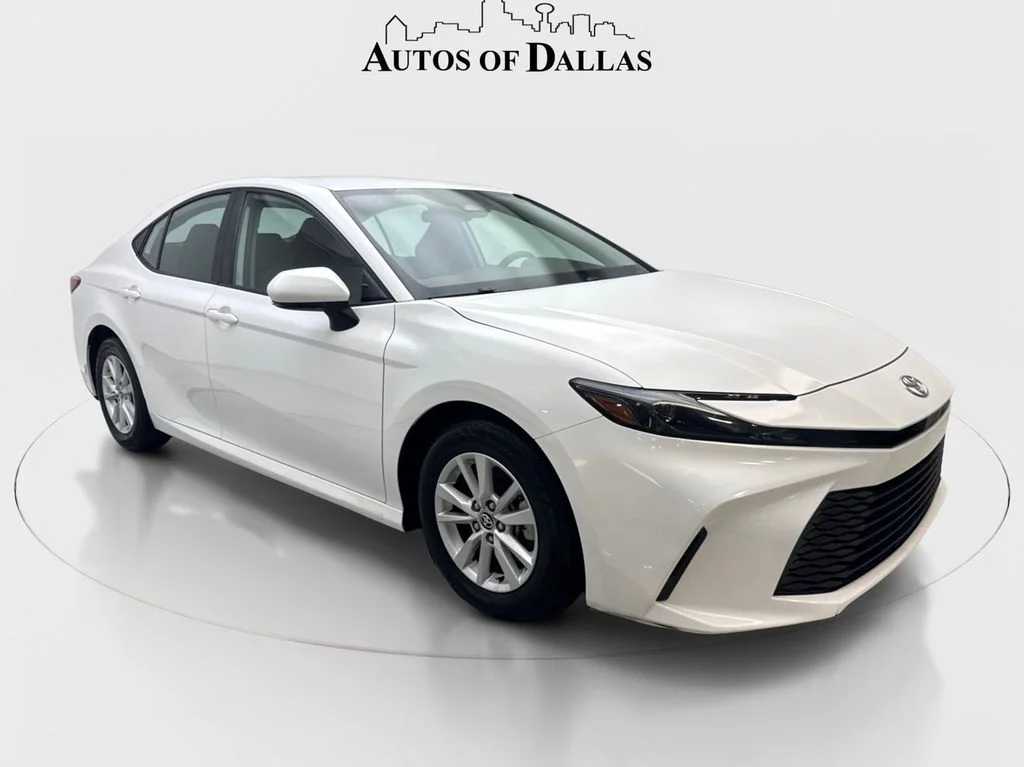 Used 2025 White Toyota LE image 4