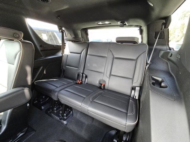 Used 2025 Black Chevrolet Premier image 10