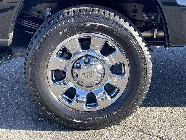 New 2026 Agate Black Metallic Ford F-350® King Ranch® image 7