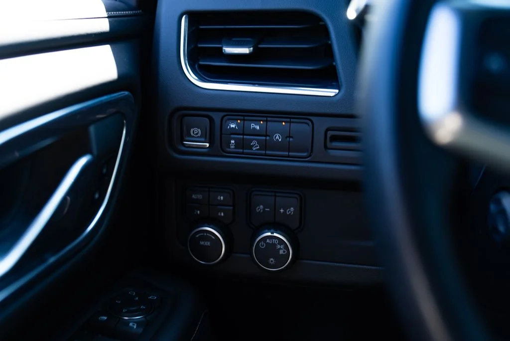 Used 2023 White Chevrolet Premier image 13