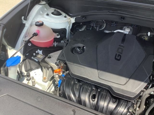 Used 2022 Quartz Hyundai SEL image 14