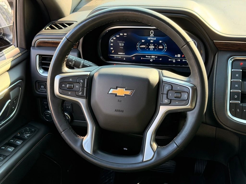 Used 2023 Gray Chevrolet Premier image 22