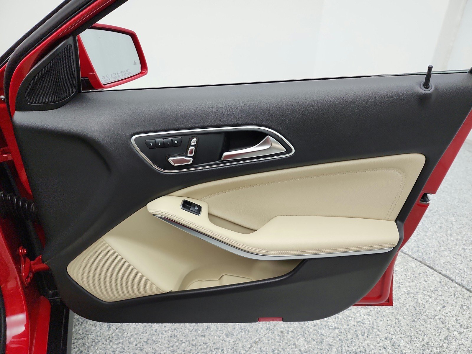 Used 2019 Jupiter Red Mercedes-Benz GLA 250 SUV image 21