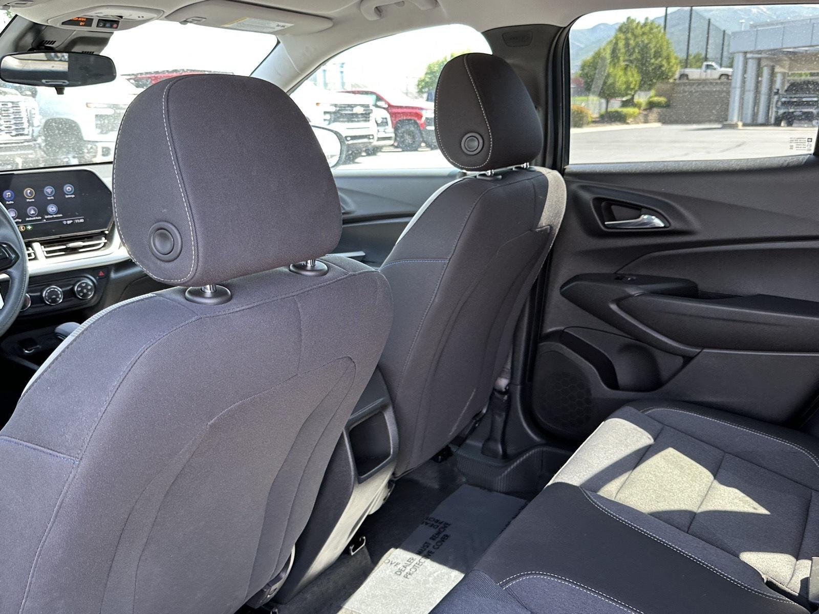 2026 Chevrolet Trax LS - Photo 25