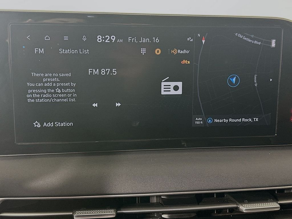 Used 2023 Silver Hyundai SEL image 15