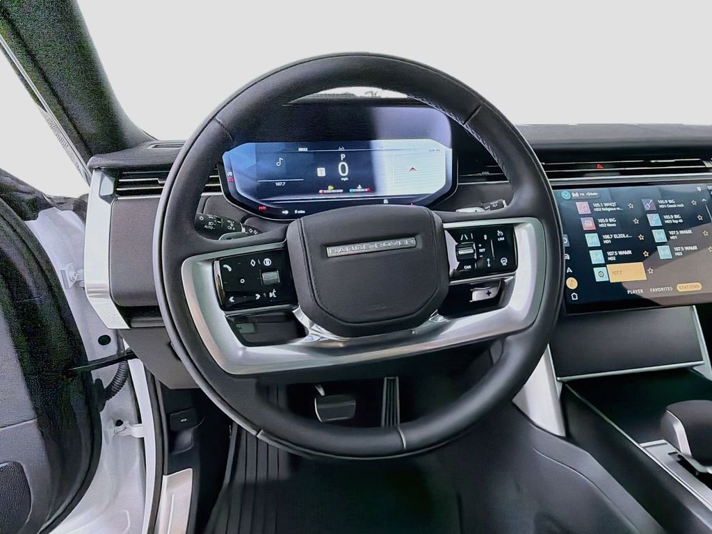 New 2027 Fuji White Land Rover SE image 11
