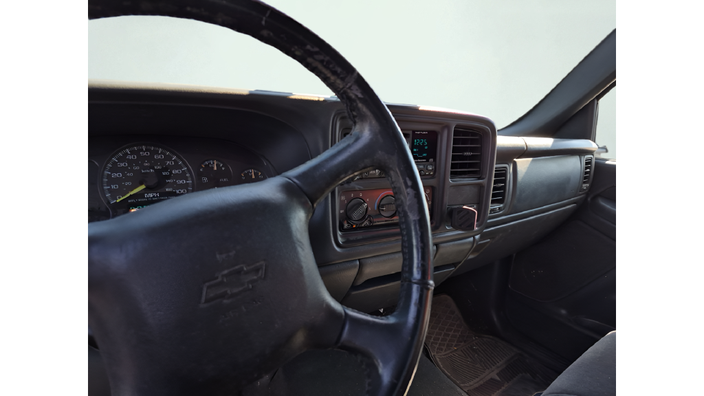Used 2001 Dark Carmine Red Metallic Chevrolet LS image 15