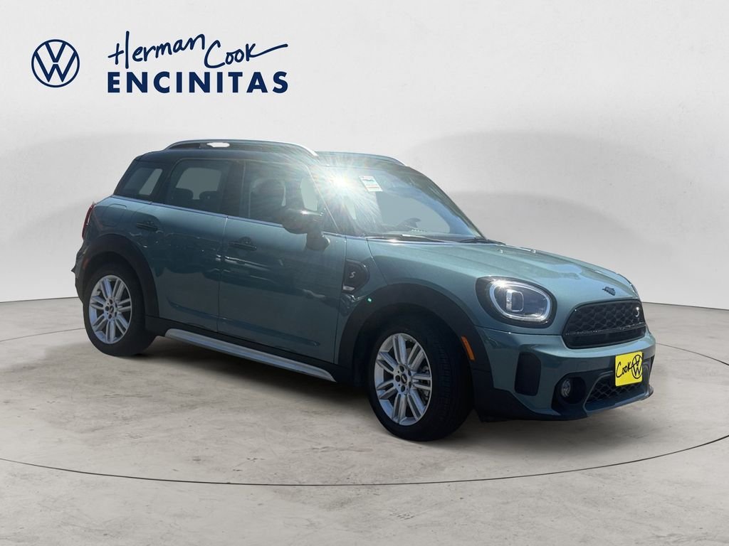 Used 2024 Sage Green Metallic MINI  image 7