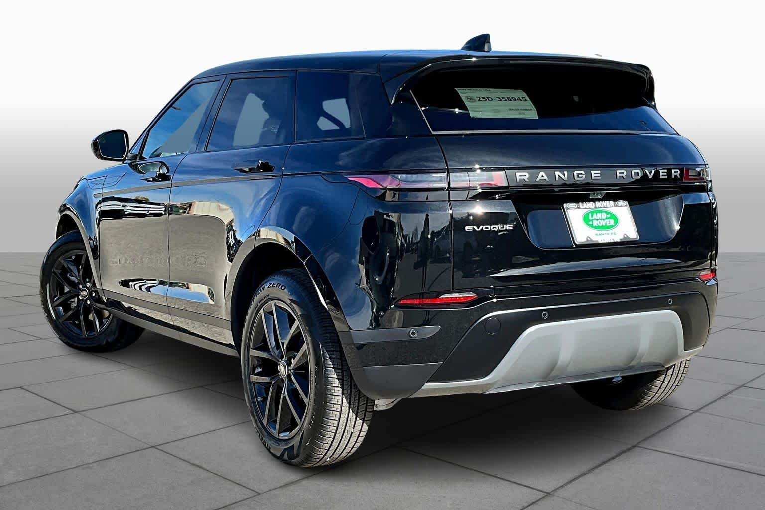 New 2026 Santorini Black Metallic Land Rover Core S image 12
