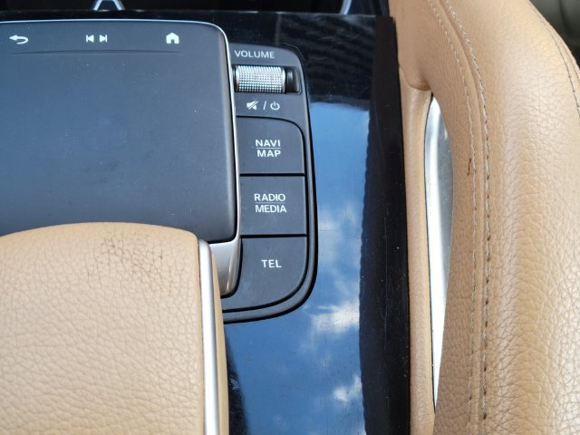 Certified Used 2024  Mercedes-Benz GLE 350 image 25