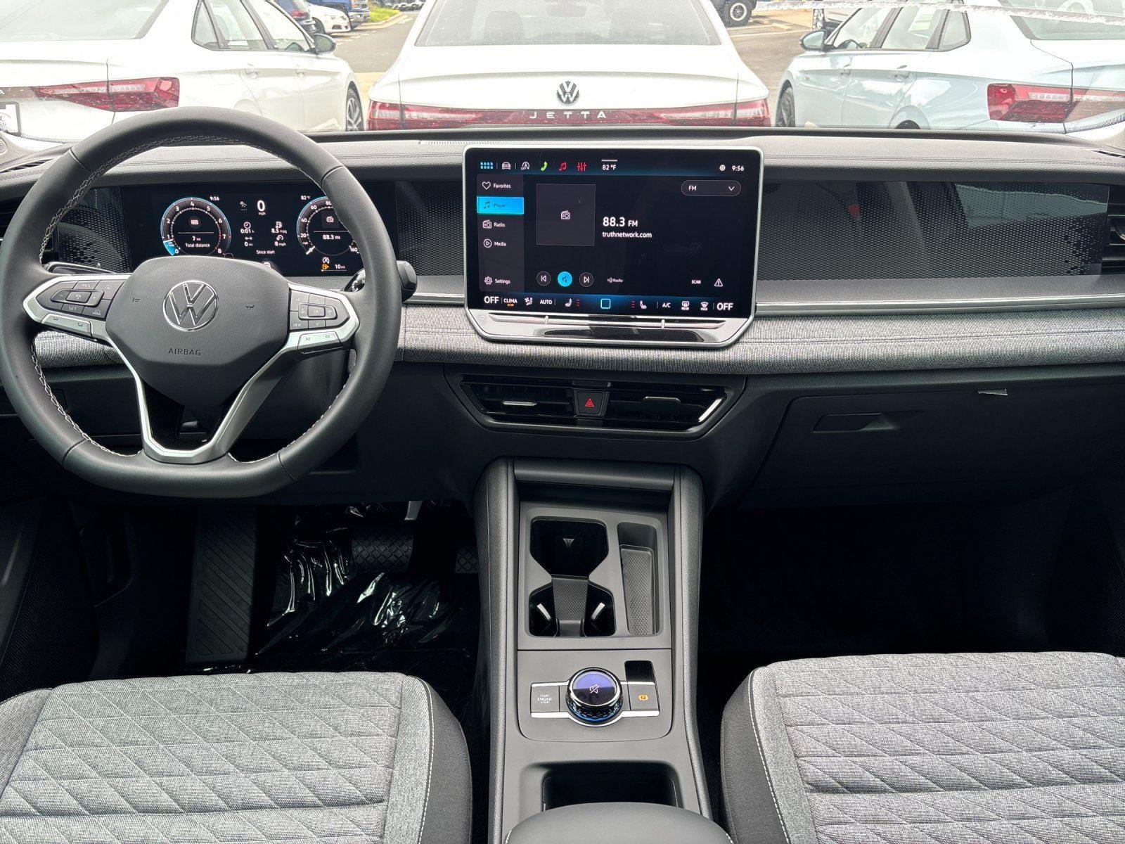 New 2026 Platinum Gray Metallic Volkswagen S image 34