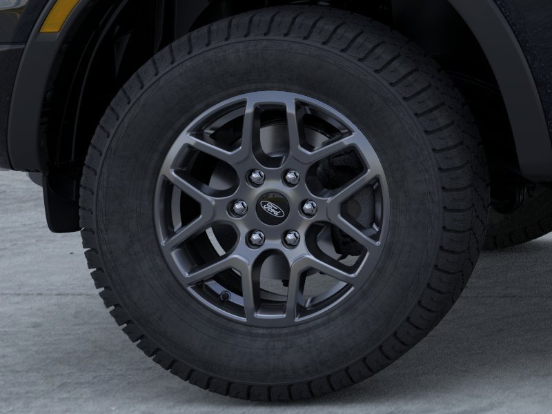 New 2026 Shadow Black Ford XLT image 19