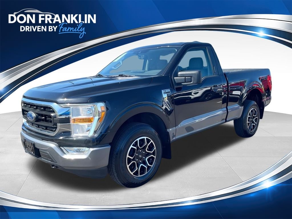 Used 2022 Black Ford XLT image 1