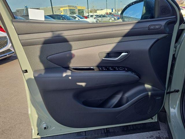 2025 Hyundai Santa Cruz Limited - Photo 13