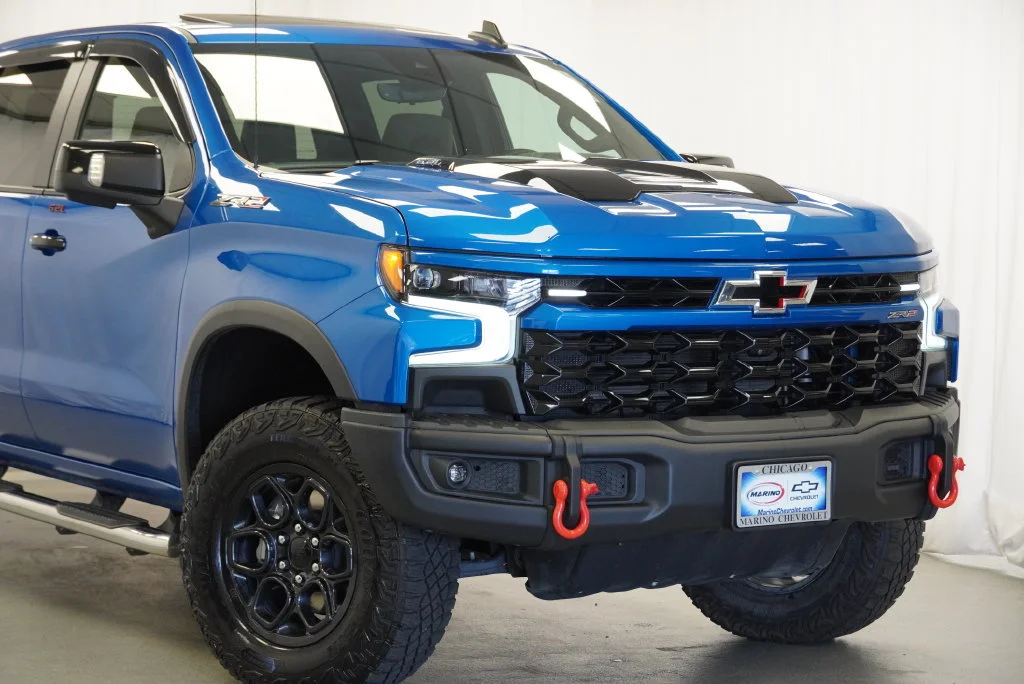 Used 2023 Glacier Blue Metallic Chevrolet ZR2 image 9