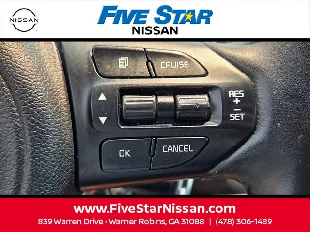 Used 2018 Silver Kia LX image 26