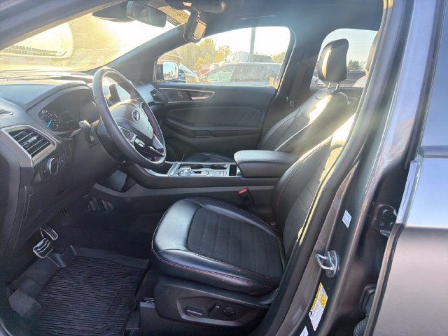 Used 2024 Gray Ford ST Line image 14