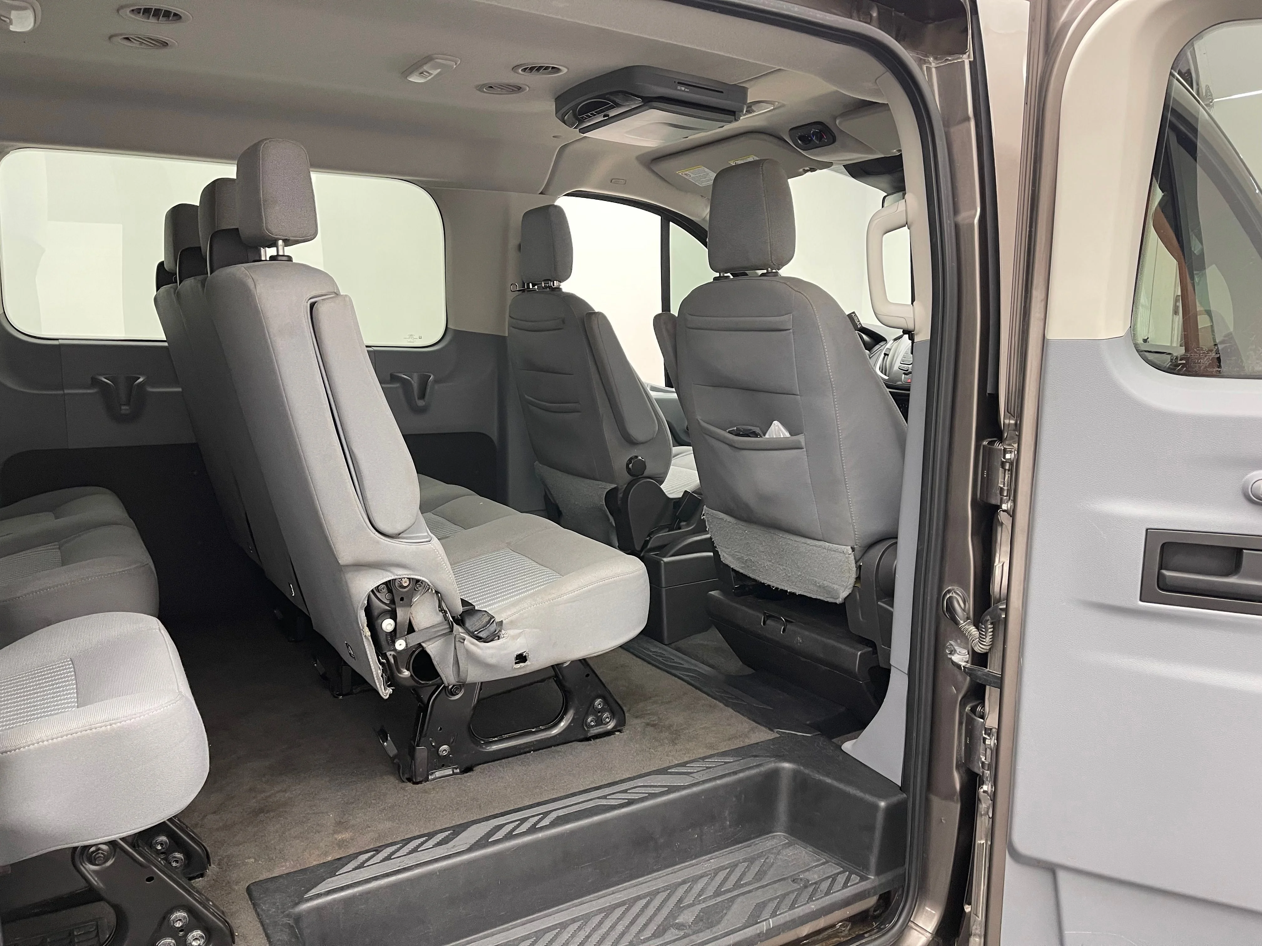 Used 2019 Stone Gray Metallic Ford XLT image 28