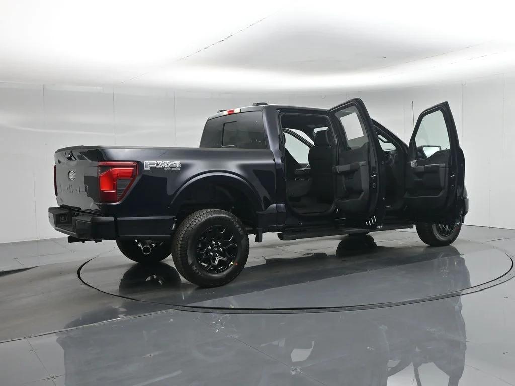 New 2026 Antimatter Blue Metallic Ford XLT image 5