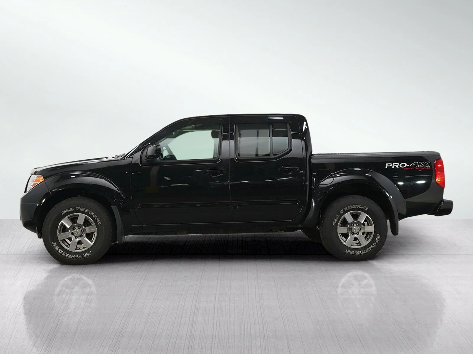 Used 2012 Nissan Frontier PRO-4X with VIN 1N6AD0EV5CC409172 for sale in Minneapolis, Minnesota