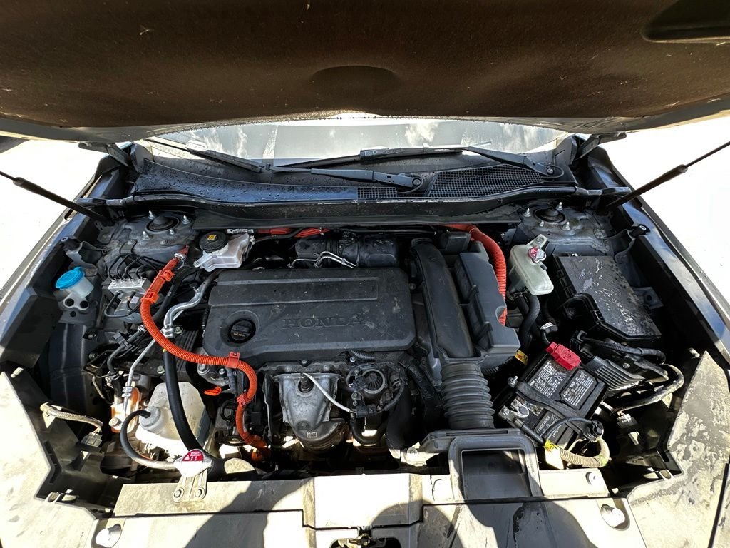 Used 2024 Gray Honda Sport image 15