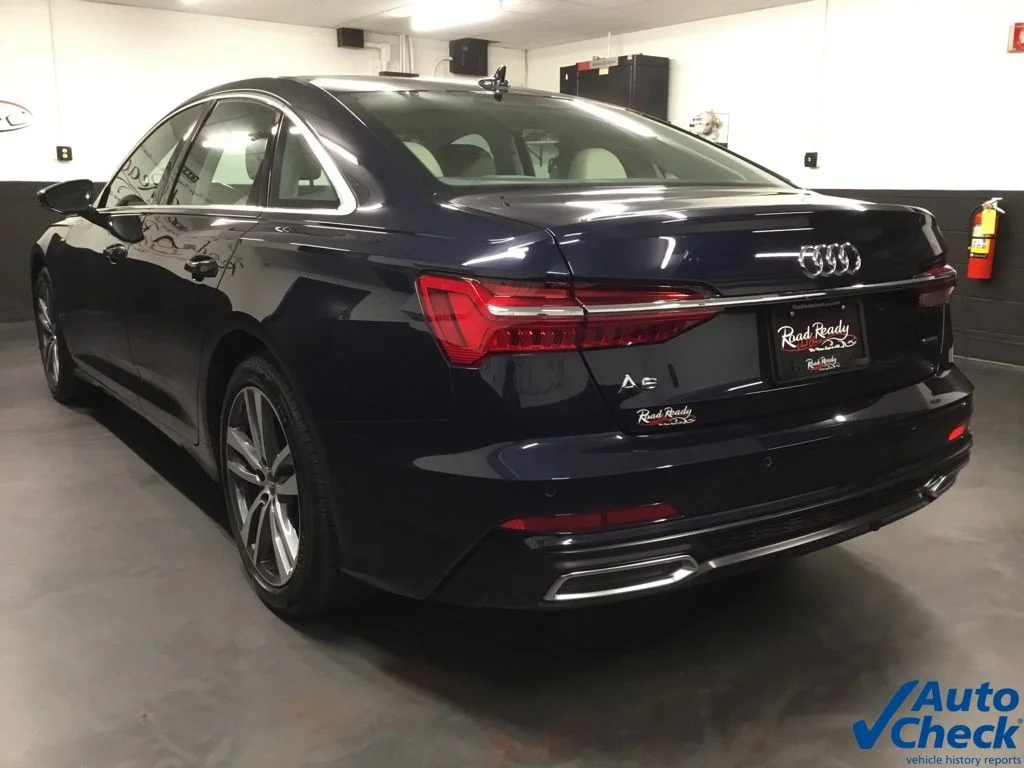 Used 2019 Blue Audi 3.0T Premium image 8