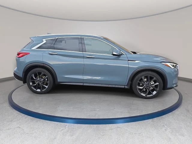 Used 2022 Gray INFINITI Autograph image 5
