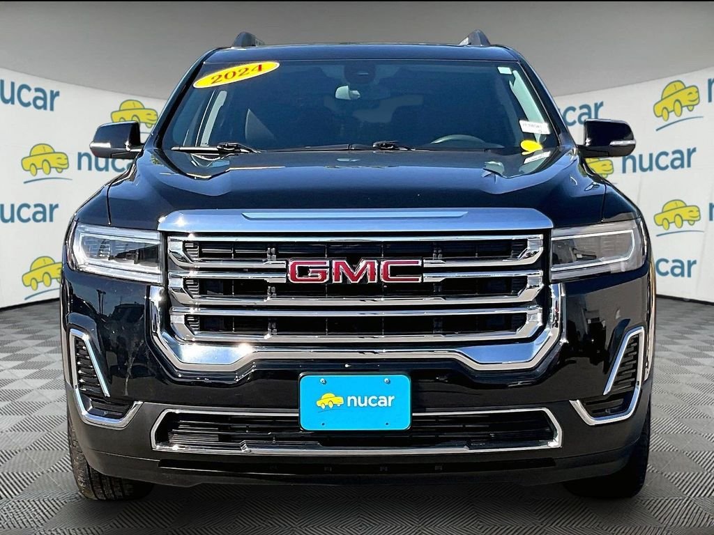 Used 2023 Black GMC SLE image 2