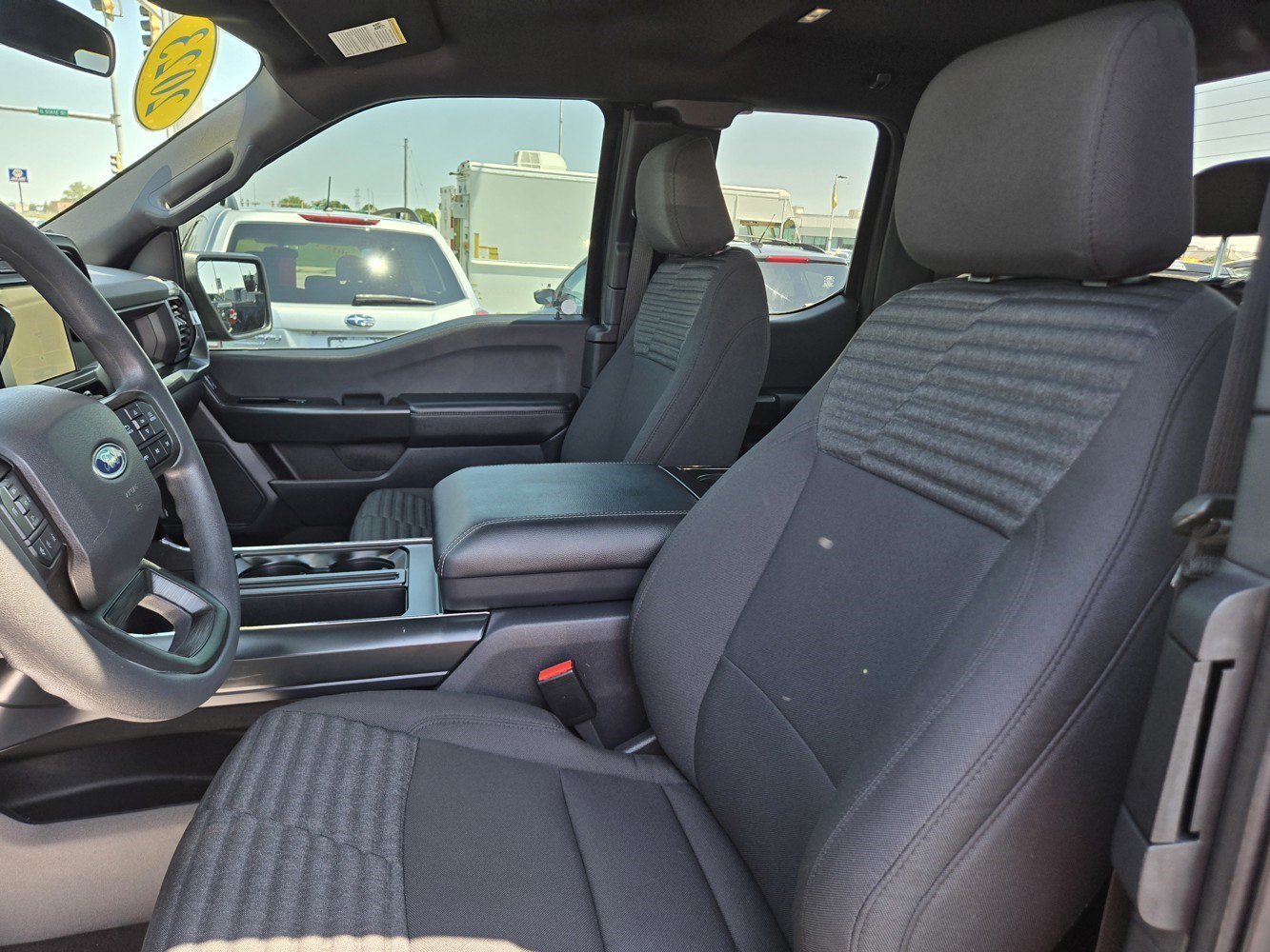 Used 2023 Blue Ford XLT image 25