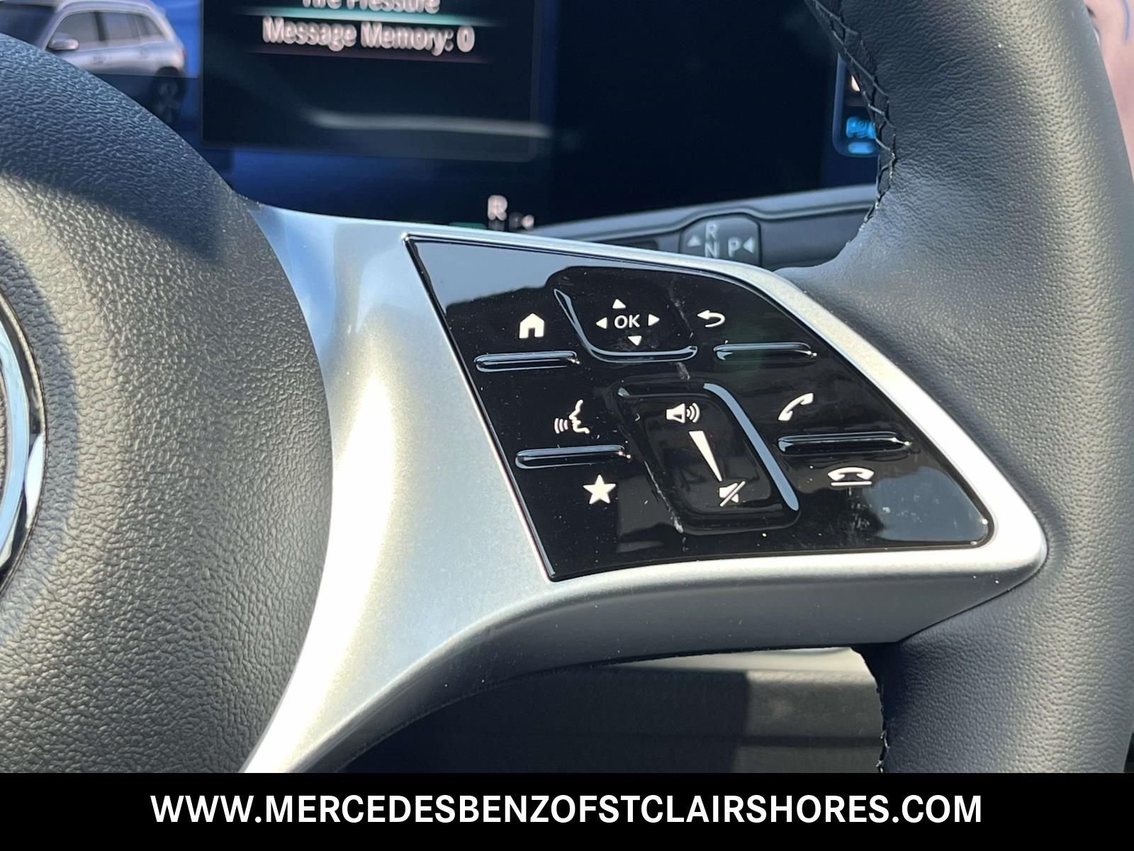 New 2026 Night Black Mercedes-Benz GLB 250 image 28