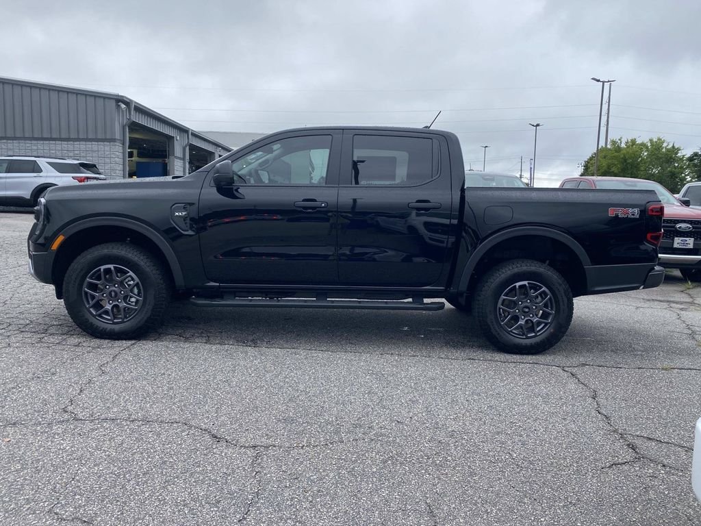 New 2026 Shadow Black Ford XLT image 5