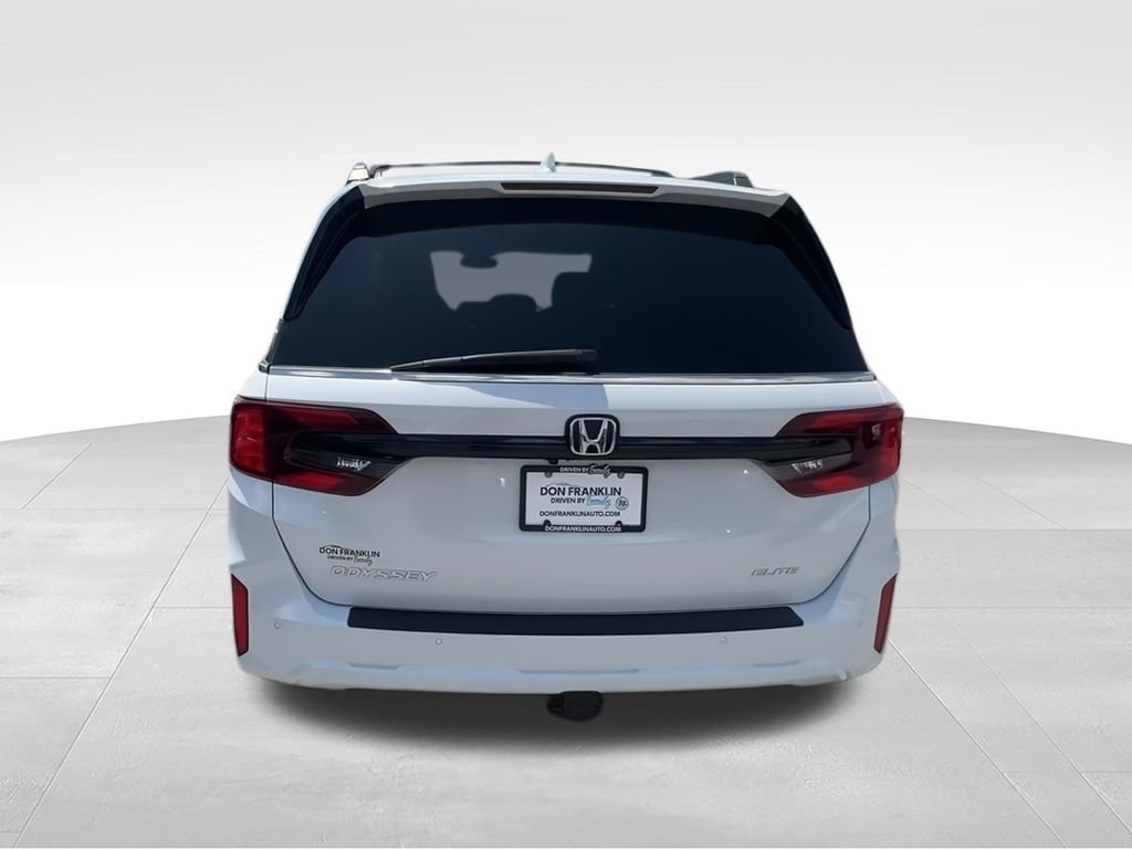 Used 2025 White Honda Elite image 7