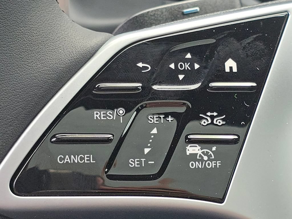 New 2026 Cirrus Silver Metallic Mercedes-Benz GLC 300 image 71