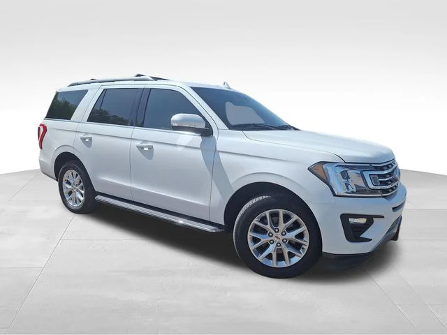 Used 2021 White Ford XLT image 1