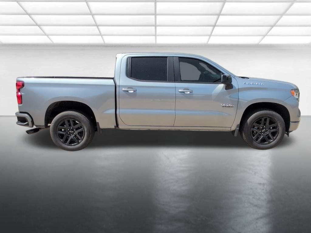 New 2026 Sterling Gray Metallic Chevrolet RST image 31