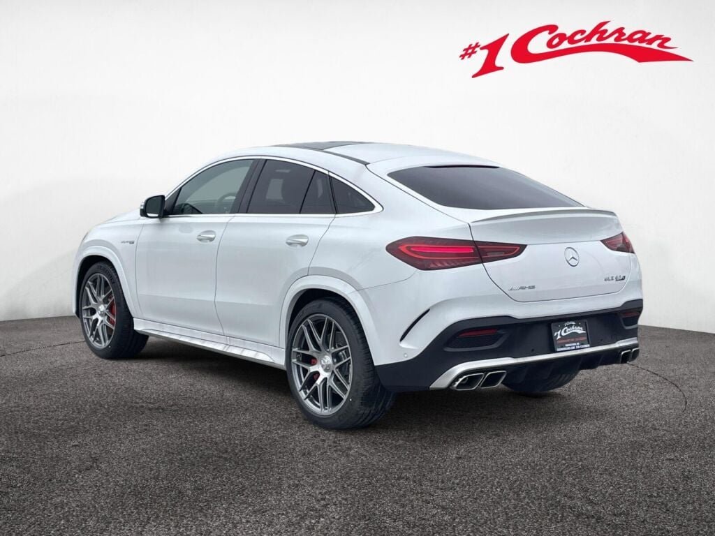 New 2026 MANUFAKTUR Moonlight White Metallic Mercedes-Benz AMG® GLE 63 S image 9