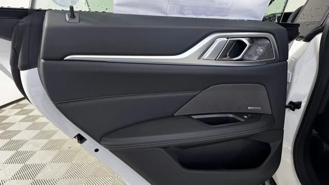 New 2026 Alpine White BMW xDrive40 image 17