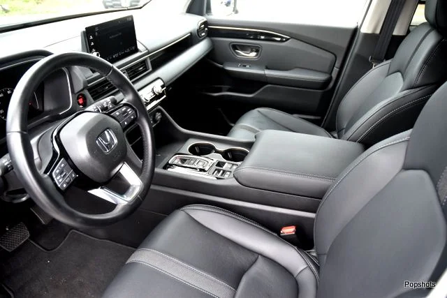 2025 Honda Pilot EX-L - Photo 9