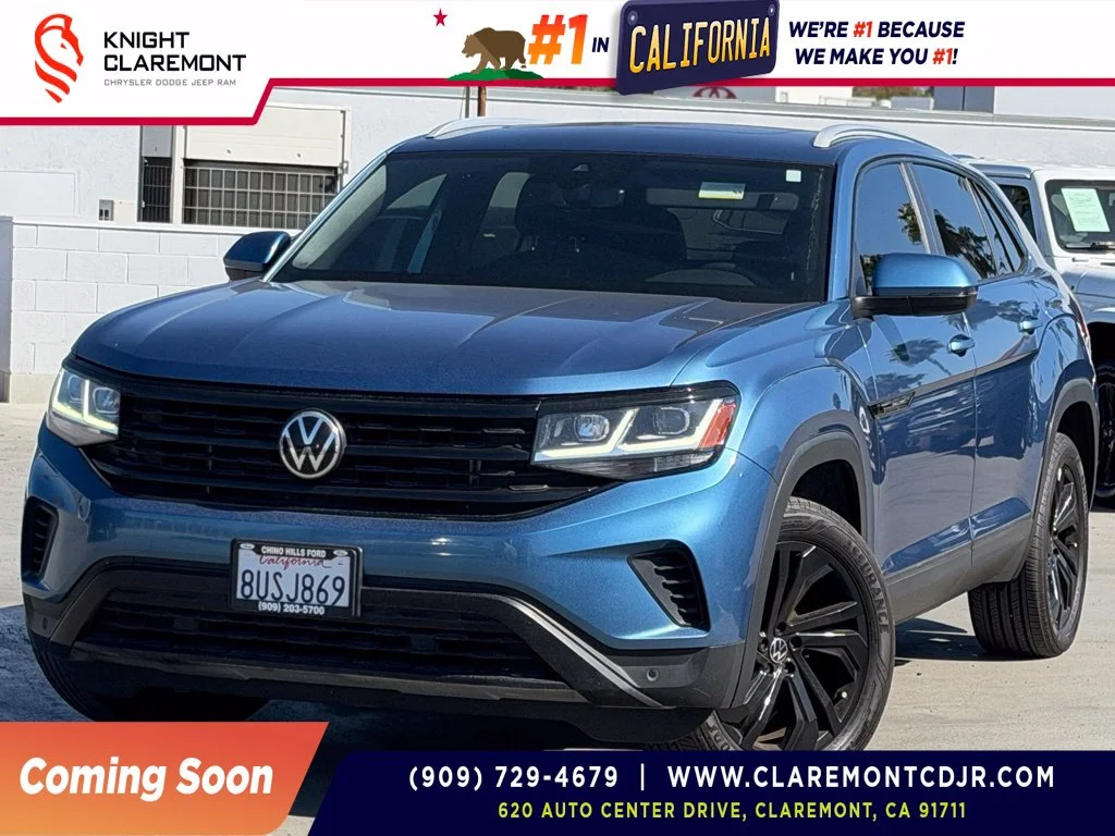Used 2020 Blue Volkswagen 3.6L V6 SEL image 1