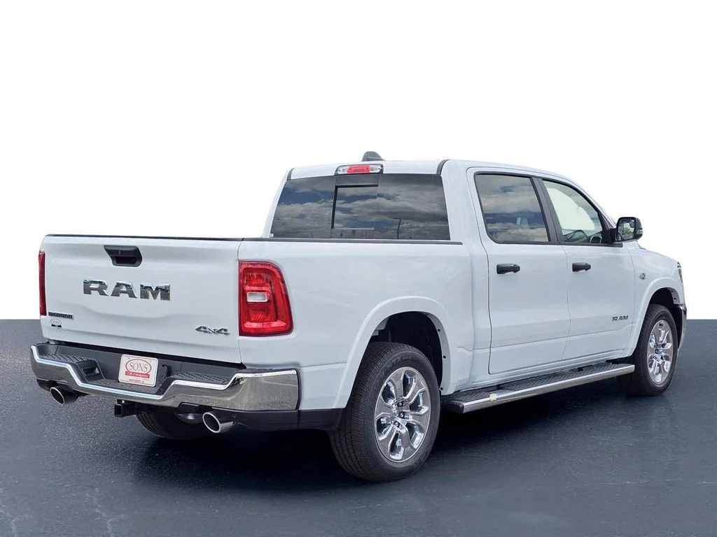 New 2026 Bright White Clear-Coat Exterior Paint RAM Big Horn/Lone Star image 9