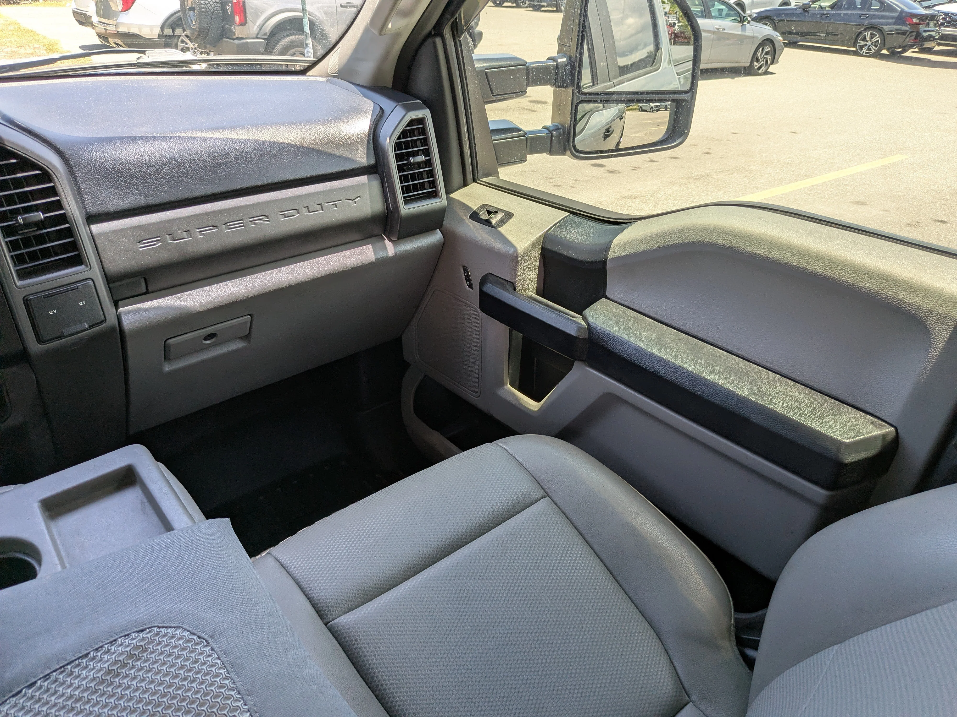 Certified Used 2020 Iconic Silver Metallic Ford XL image 18