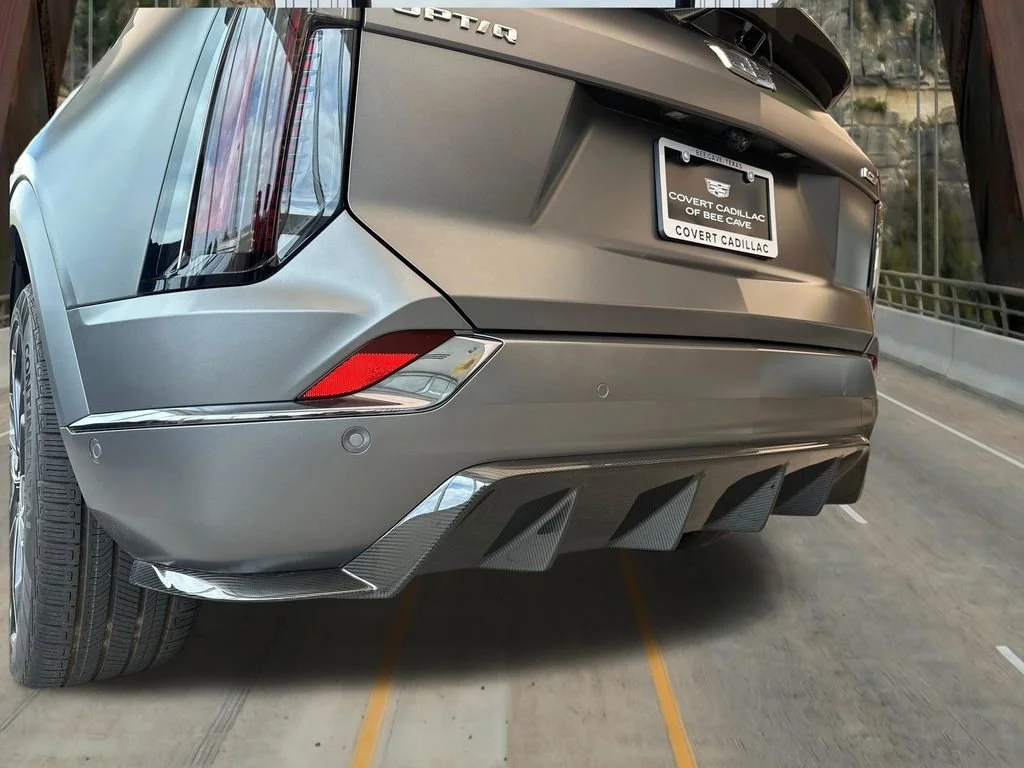 2026 Cadillac OPTIQ V-Series - Photo 39