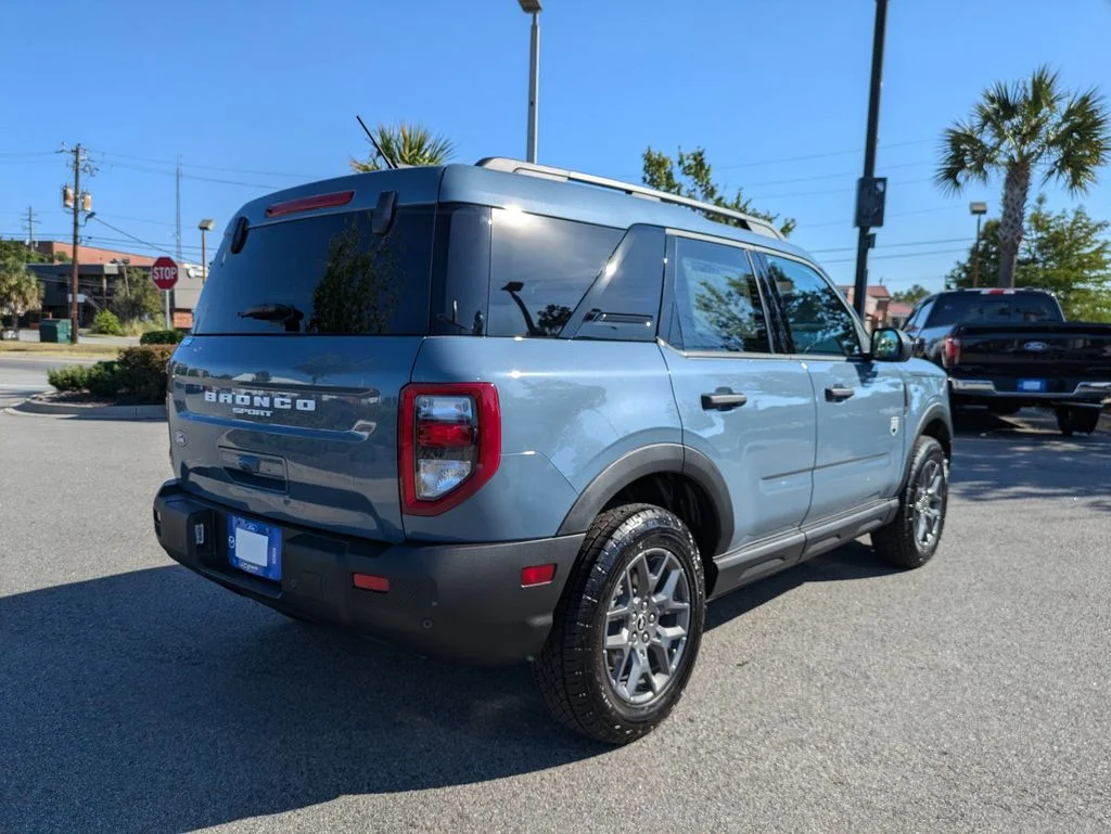 New 2026 Azure Gray Metallic Tri-Coat Ford Big Bend image 4