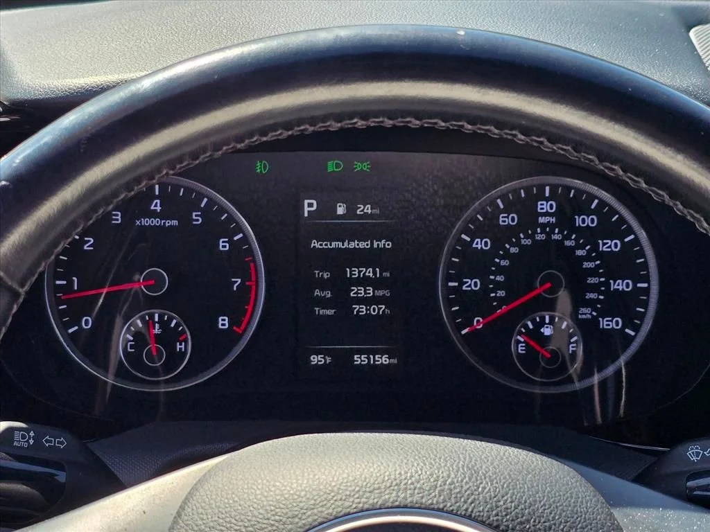 Used 2023 Red Kia GT-Line image 8