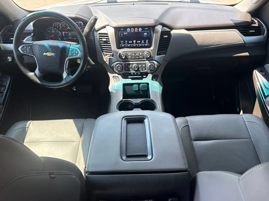 Used 2018 SILVER ICE METALLIC Chevrolet LT image 16